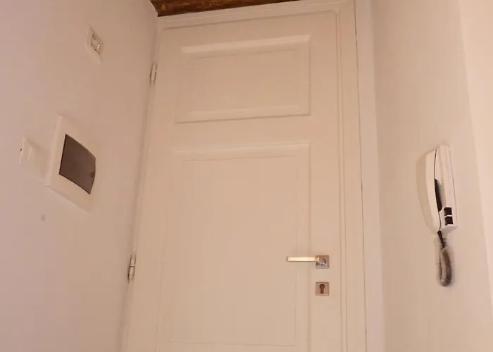 Flora Inn, Super Sweet - Centro Daire Bergamo